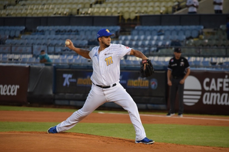 Los turcos fueron apaleados por Bravos