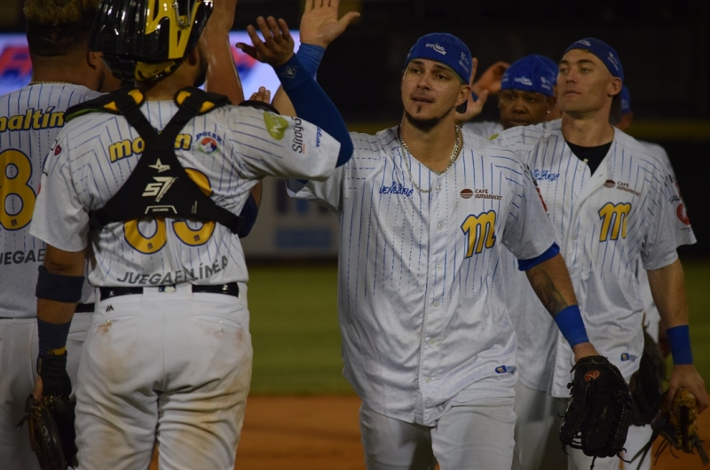 Magallanes aseguró el primer lugar de la clasificación
