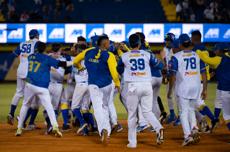 Magallanes logró la hazaña ante Leones en extrainning