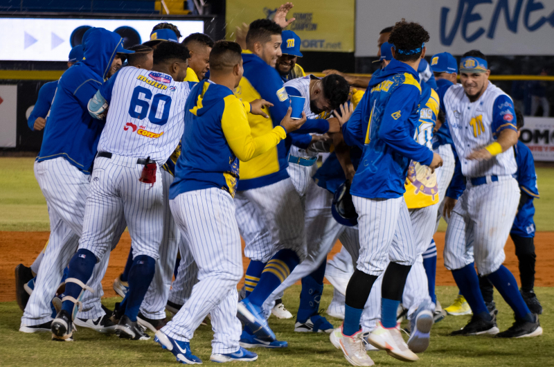 La nave dejó tendido a Tigres en dramático juego