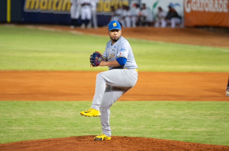 Magallanes se impuso con autoridad a las Águilas